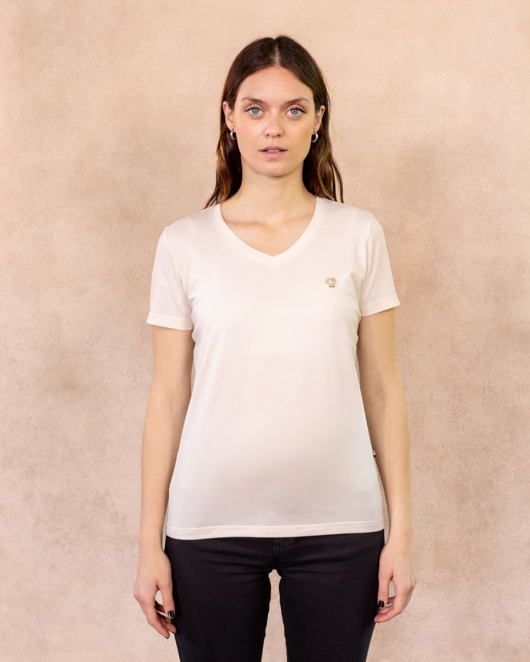 Camiseta Antimanchas Cuello V Ivory